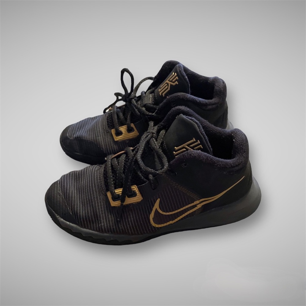 Nike Kyrie Flytrap 4 Black Metallic Gold 2021 CT1972-005
